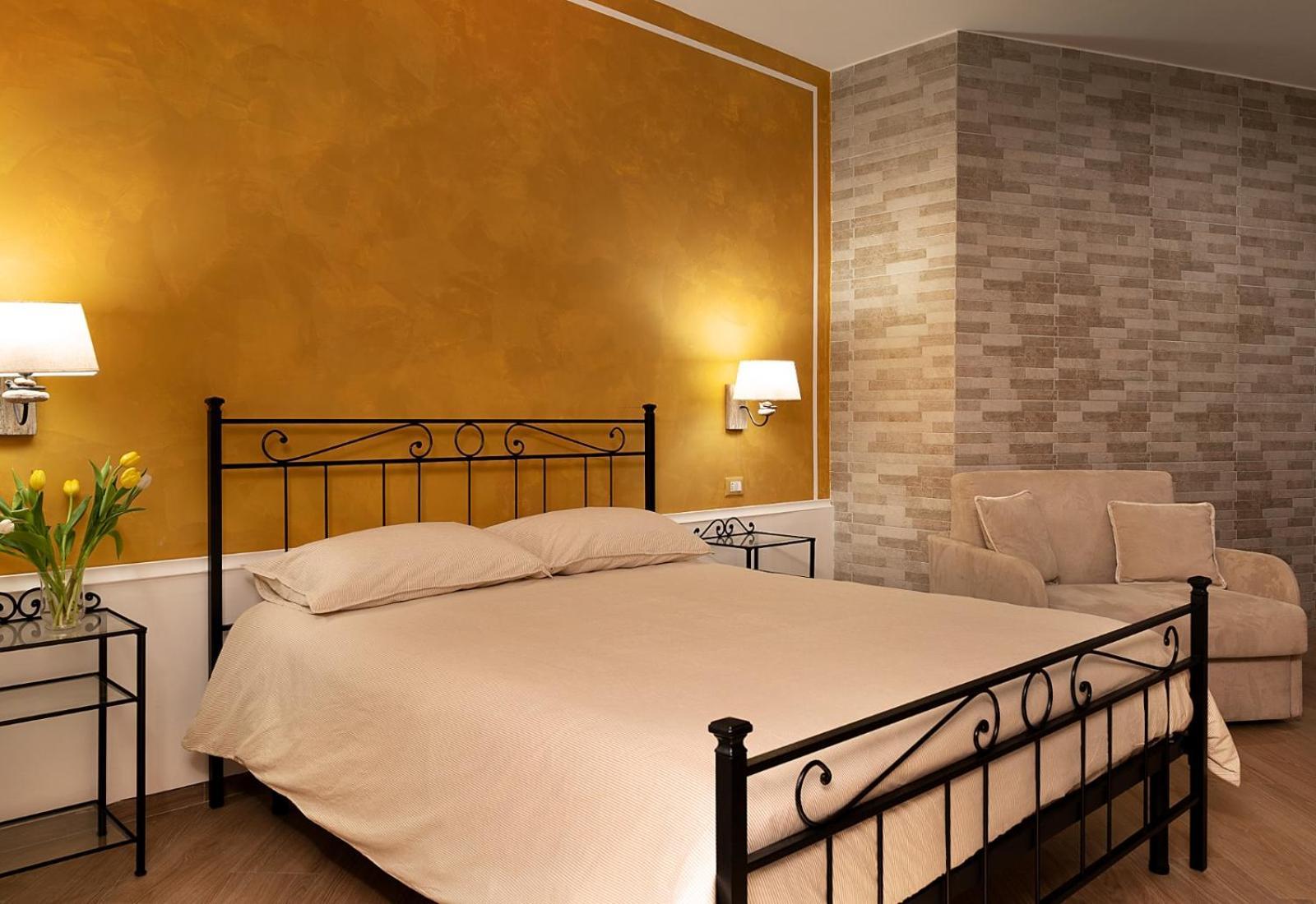 Domus Cuomo B&B โนเชรา อินเฟอริโอเร ภายนอก รูปภาพ